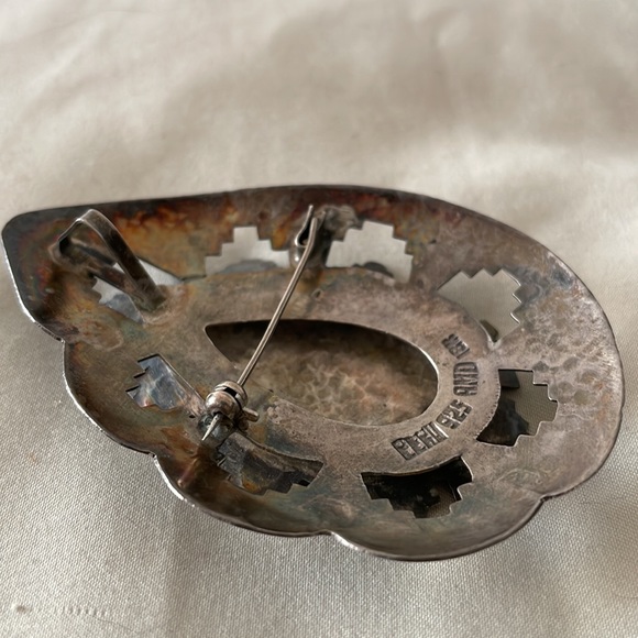 Peruvian Silver & gold broach - Picture 8 of 12